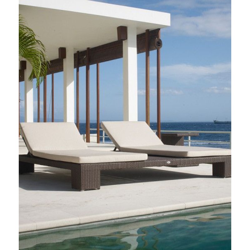 Double Chaise Lounger