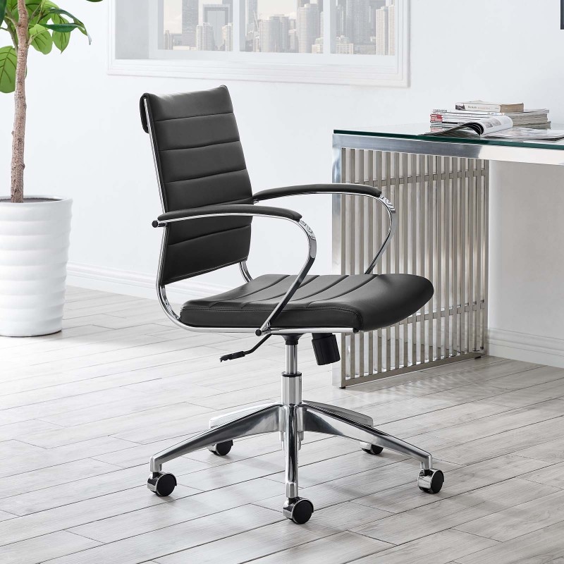 Back Office Chair in Black Back Office Chair in Black