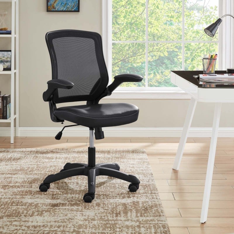 Vinyl Office Chair in Black Vinyl Office Chair in Black