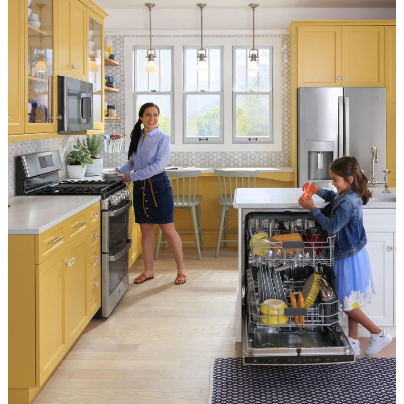 GE Fingerprint Resistant Top Control with Stainless Steel Interior Dishwasher with Sanitize Cycle & Dry Boost with Fan Assist