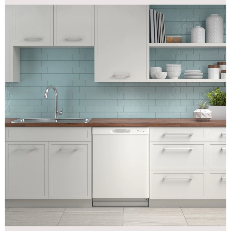 GE Dishwasher with Front Controls