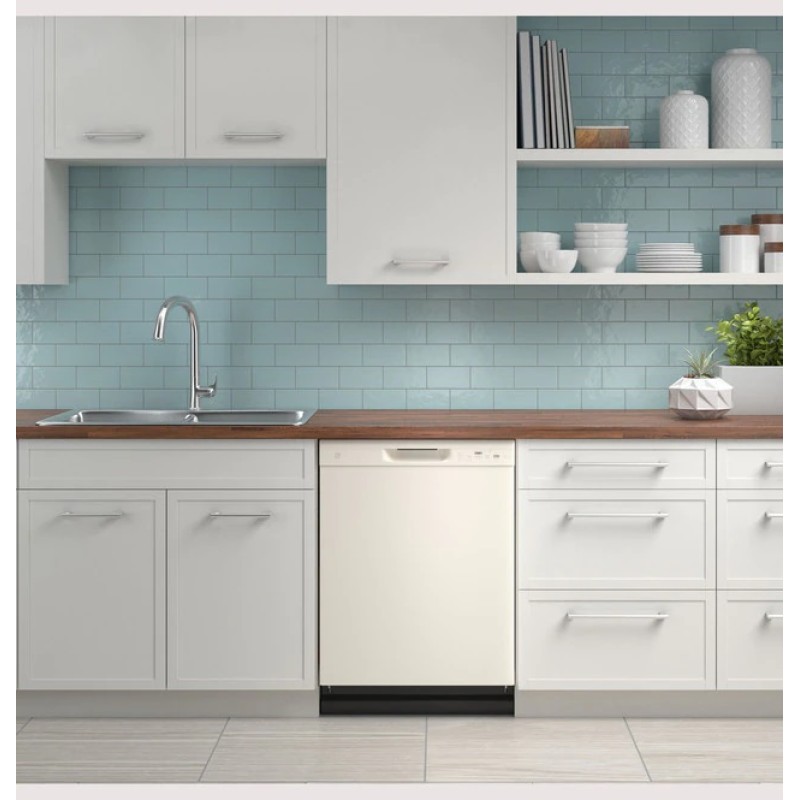 GE Dishwasher with Front Controls