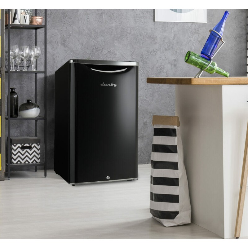 Danby 4.4 cu. ft. Contemporary Classic Compact Fridge in Midnight Black Danby 4.4 cu. ft. Contemporary Classic Compact Fridge in Midnight Black