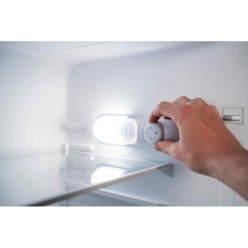 Danby 7.4 cu. ft. Apartment Size Fridge Top Mount in White