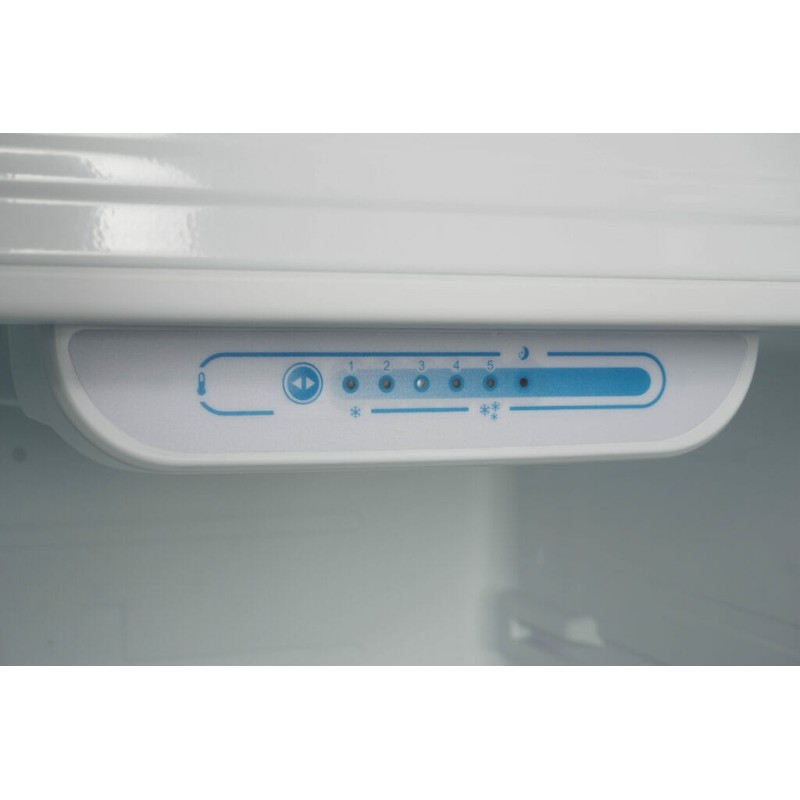 Danby 18.1 cu. ft. Apartment Size Fridge Top Mount in Stainless Steel