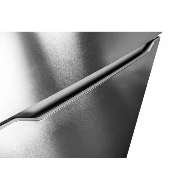 Danby 14.2 cu. ft. Apartment Size Fridge Top Mount in Stainless Steel