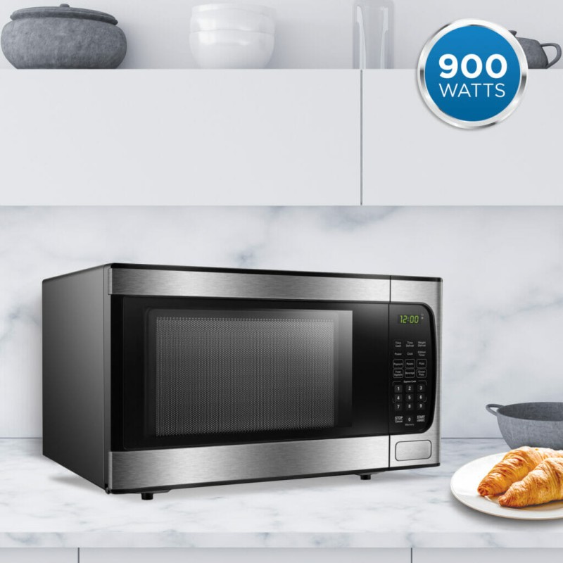 Danby 0.9 cu. ft. Countertop Microwave in Stainless Steel