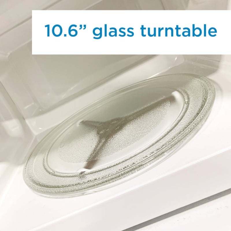 Danby 0.9 cu ft. Countertop Microwave in Black