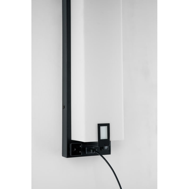 Black Linear Wall Lamp