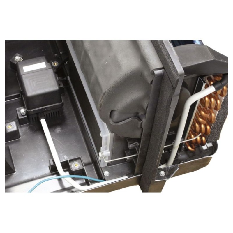 GE Zoneline Heat Pump Unit with Corrosion Protection, 230/208 Volt