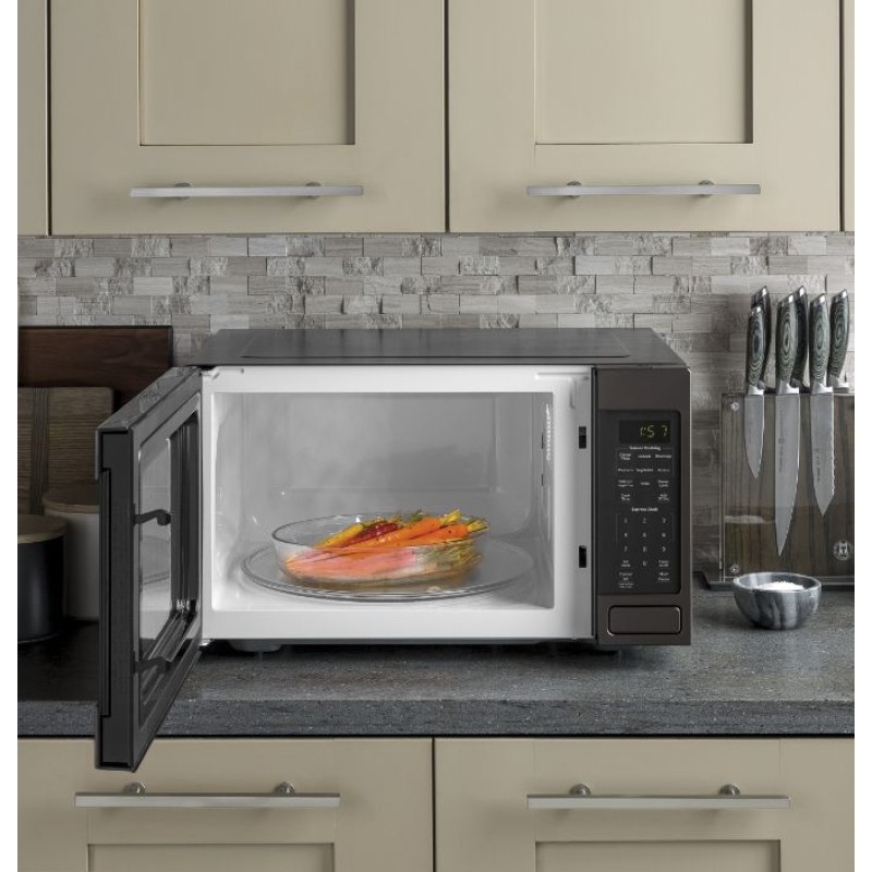 GE 1.6 Cu. Ft. Countertop Microwave Oven